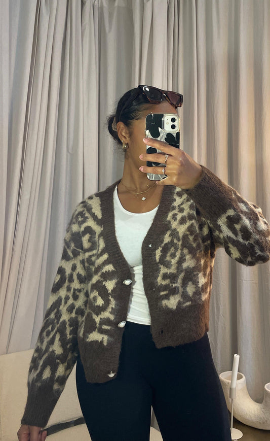 Cozy Leo Strickjacke